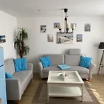 Haus Carstensen-bungalow 1 *
